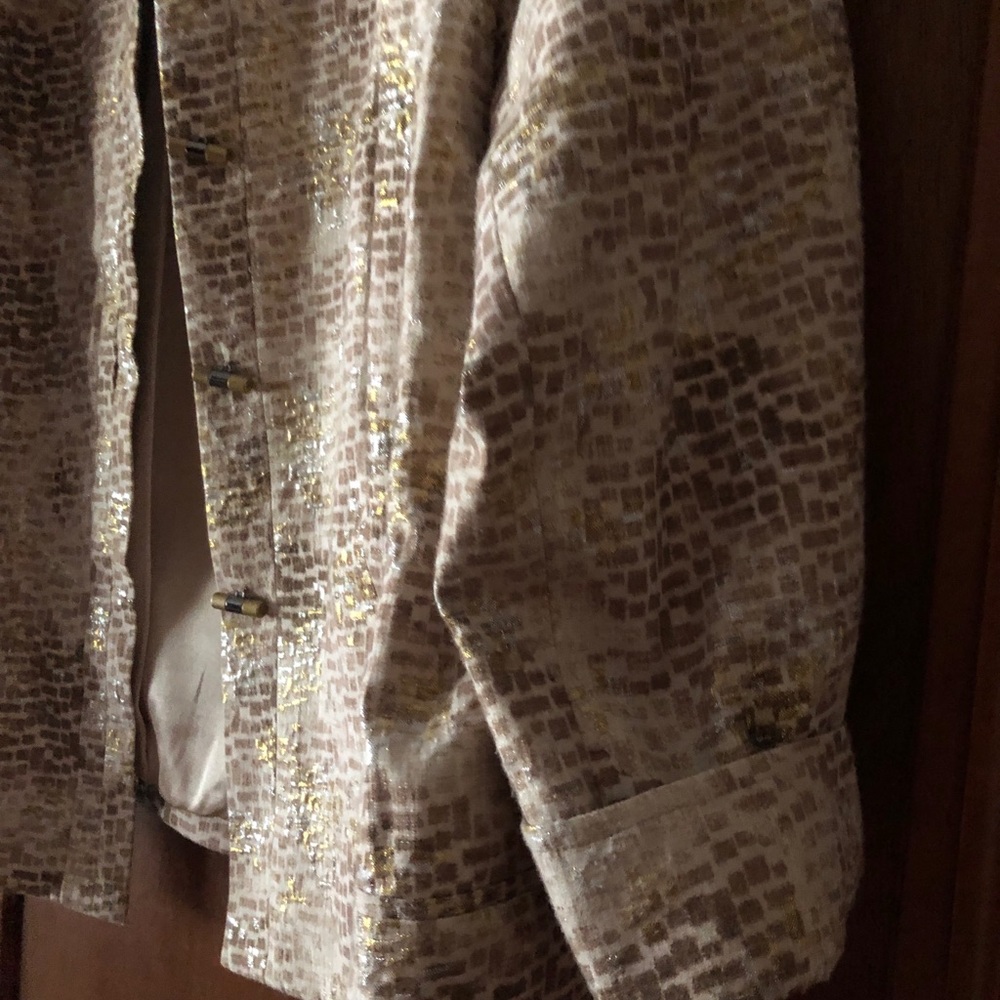Jacket - Picture 4 of 4